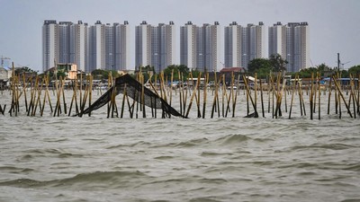 “Heboh Sertifikat Tanah di Laut! Siapa yang Bertanggung Jawab?”